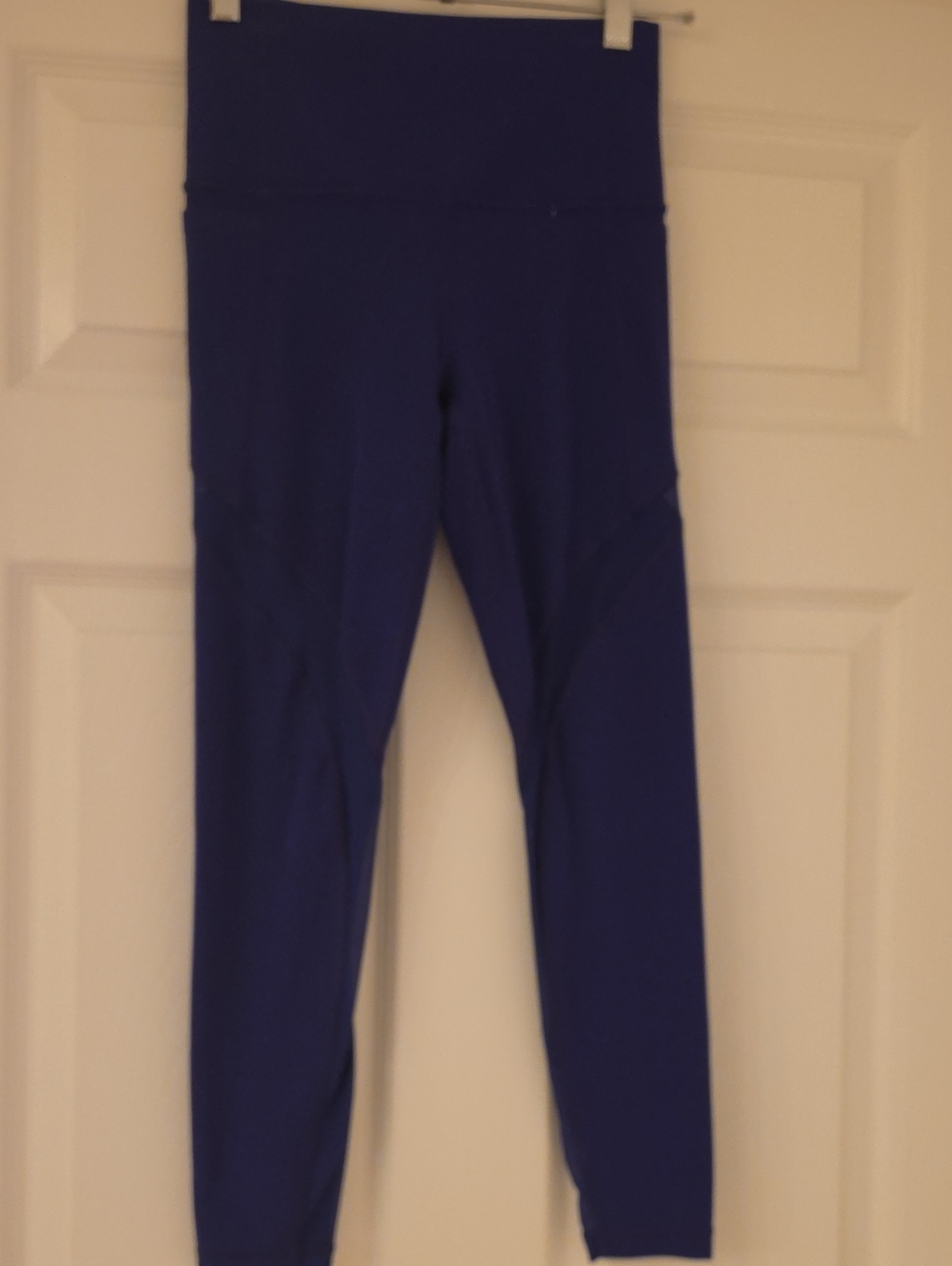 Athleta Salutation Stash Pocket 7/8 High-Waist Leggings with Mesh Inserts